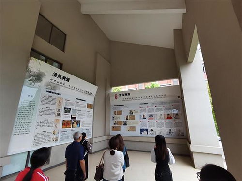 清風育人培根鑄魂，廉韻潤心筑牢防線——邵陽縣第七高級中學組織教職工參觀廉潔文化教育中心并開展文化藝術交流活動